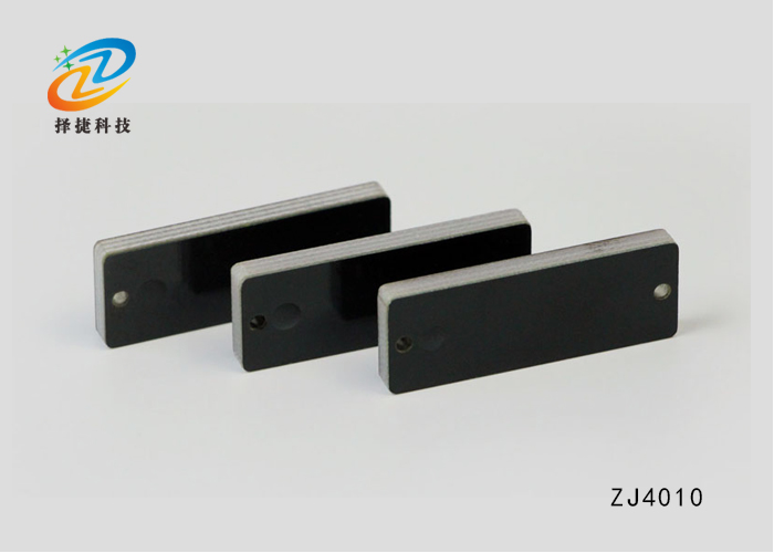 PCB超高頻抗金屬標(biāo)簽ZJ4010實拍展示圖