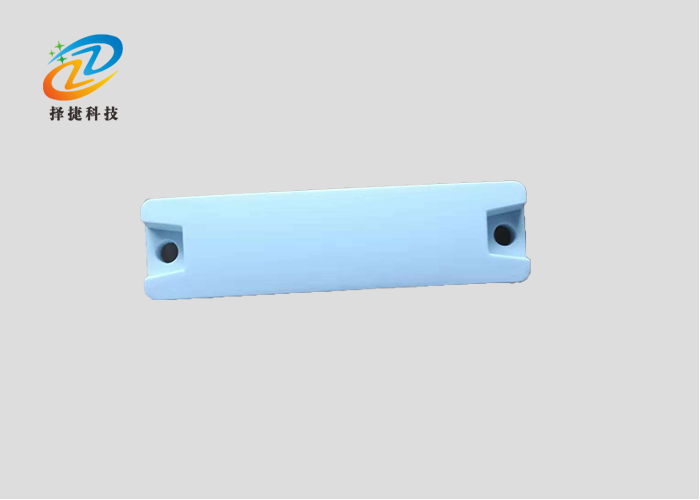 超高頻抗金屬標(biāo)簽ZJ8724實拍展示圖一